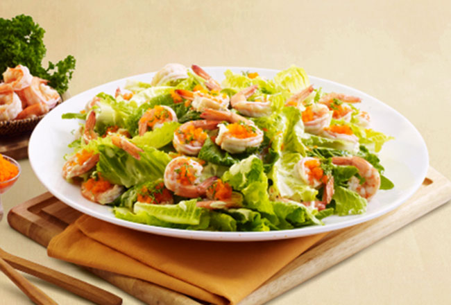 สลัดกุ้งครีมวาซาบิใส่ไข่กุ้ง